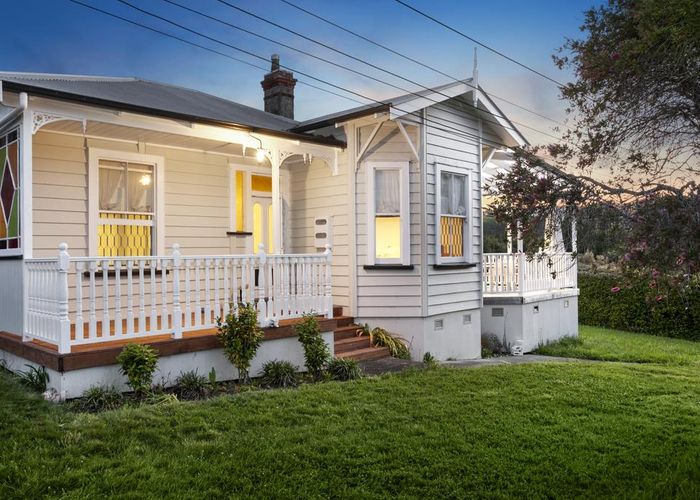  at 594 West Coast Road, Oratia, Auckland