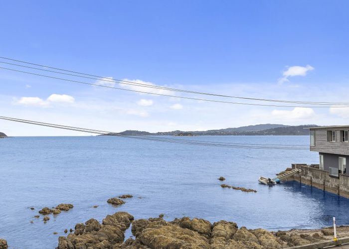  at 607A Marine Drive, Days Bay, Lower Hutt