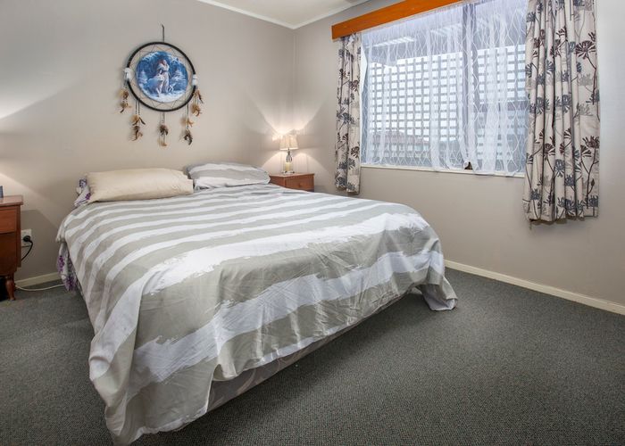  at 27 Jellicoe Avenue, Tuakau