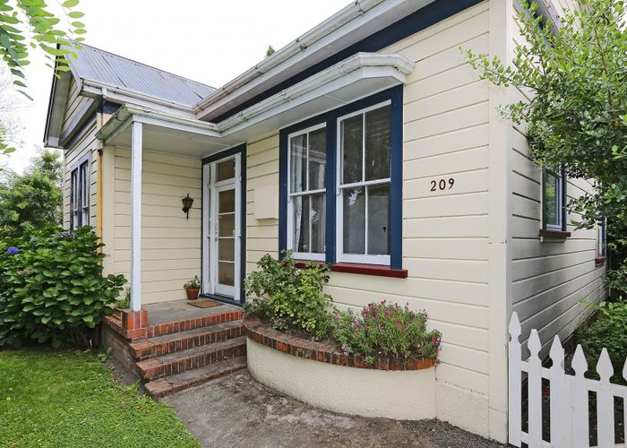  at 209 Lascelles Street, Saint Leonards, Hastings