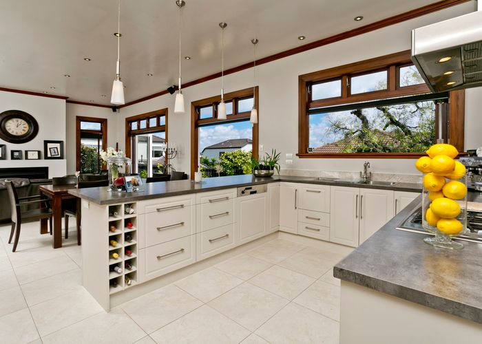  at 1/1 Hart Road, Hauraki, Auckland