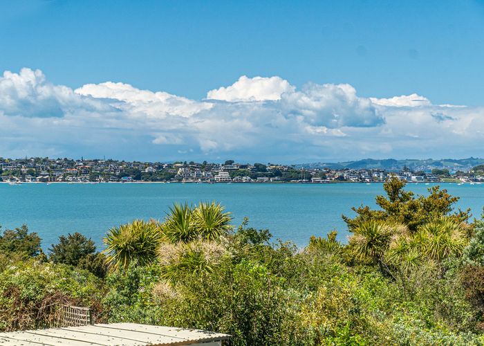  at 26A Vanessa Crescent, Glendowie, Auckland