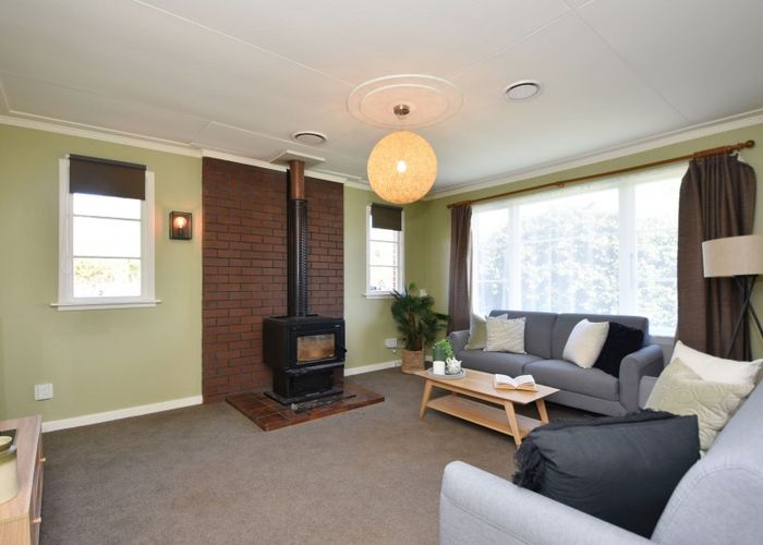  at 127 Black Road, Otatara