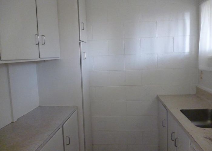  at 2/17 Jellicoe Road, Manurewa, Auckland