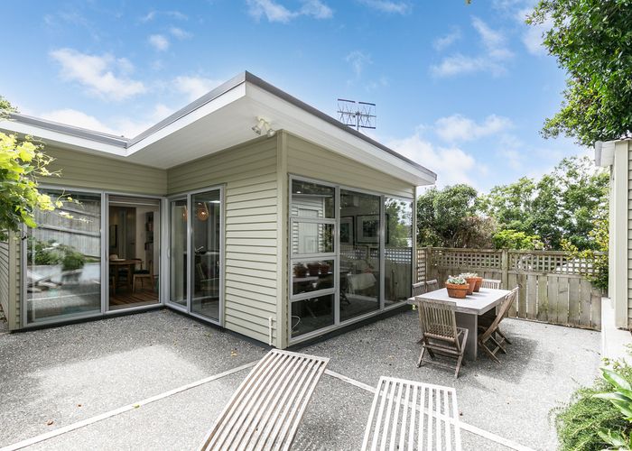  at 31 Newman Terrace, Thorndon, Wellington