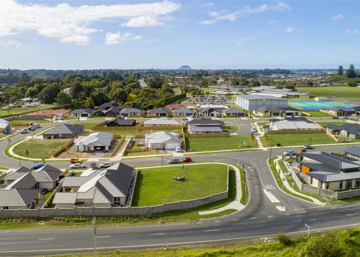  at 1 Goodwin Crescent, Pyes Pa, Tauranga