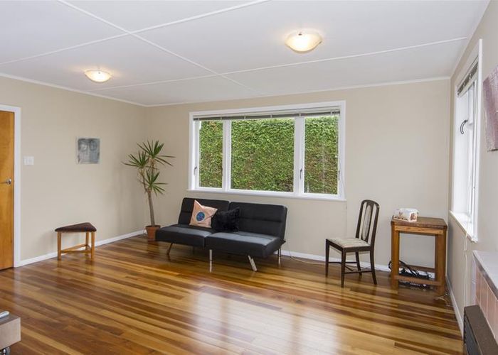  at 63 Bell Street, Tawa, Wellington