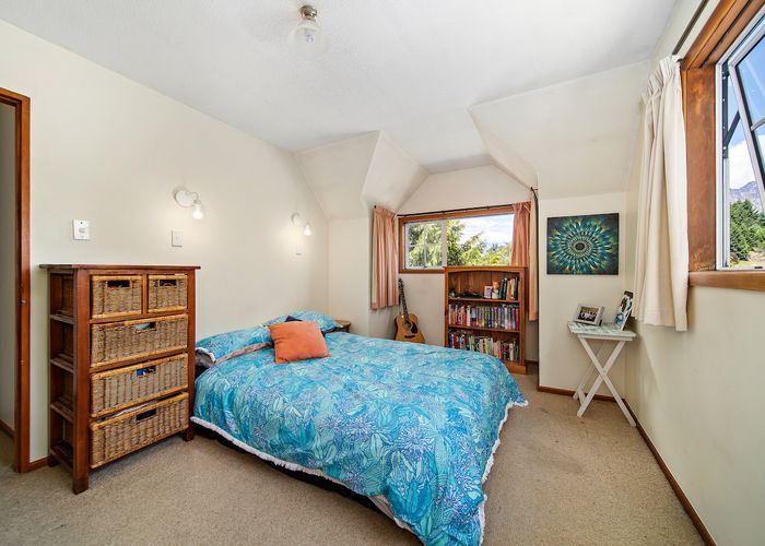  at 16B Greenstone Place, Fernhill, Queenstown