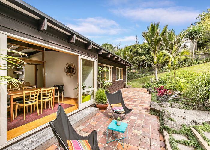  at 5A Tinopai Road, Titirangi, Auckland