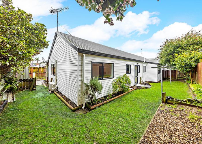  at 4/220 Great South Road, Takanini, Auckland