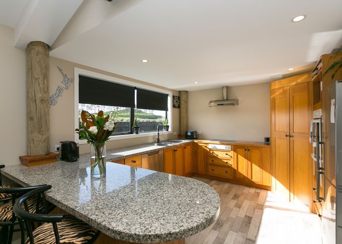  at 101 King Road, Inglewood, Inglewood