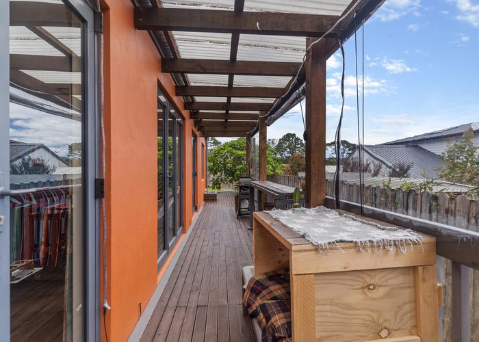  at 16 View Ridge Drive, Ranui, Auckland