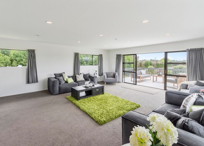  at 160 Burtt Road, Drury