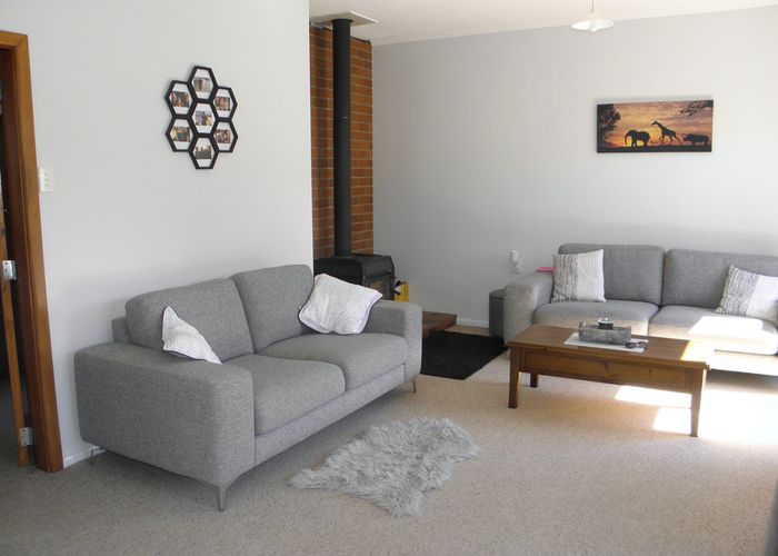  at 19 Gordon Street, Weston, Oamaru