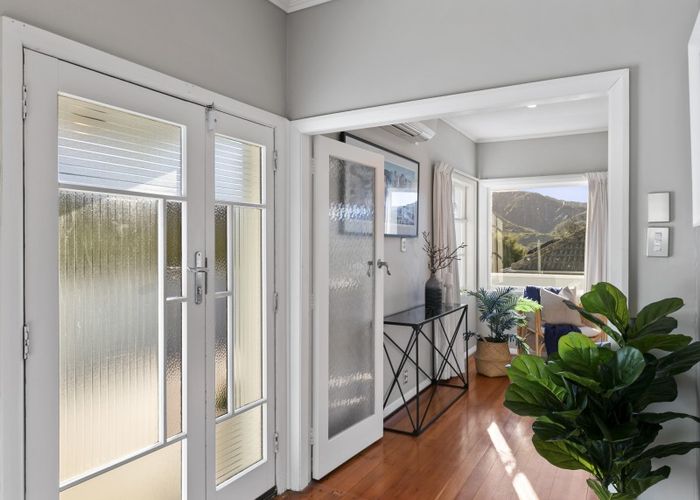  at 9 Gloucester Street, Wilton, Wellington