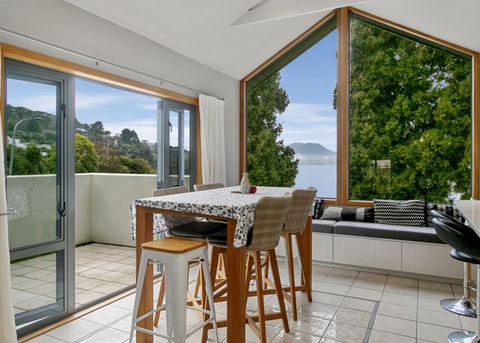  at 1/870 Acacia Bay Road, Acacia Bay, Taupo