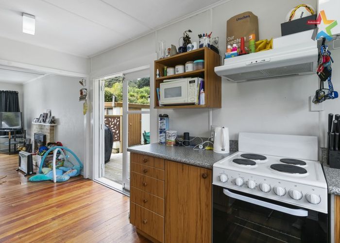  at 90 Hair Street, Wainuiomata, Lower Hutt