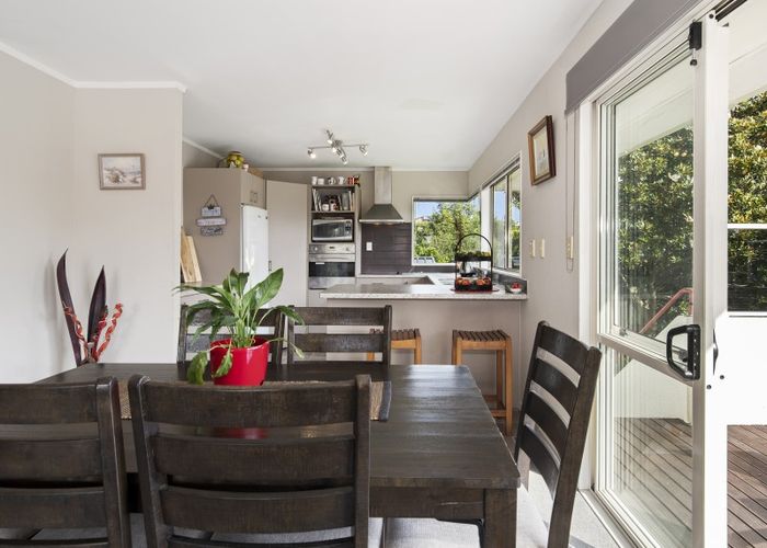  at 15 Onyx Way, Hairini, Tauranga