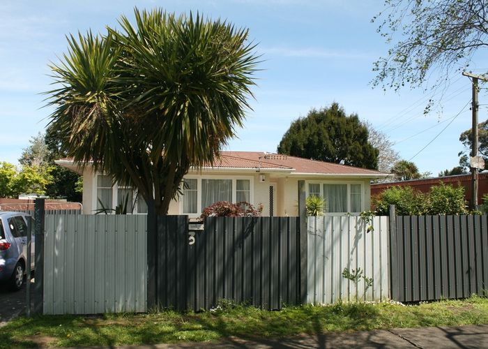  at 3 Quick Avenue, Aramoho, Whanganui