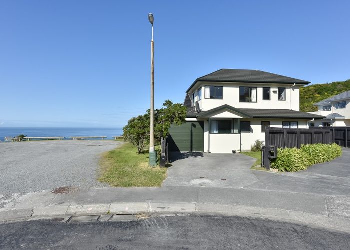  at 34 Bowes Crescent, Strathmore Park, Wellington