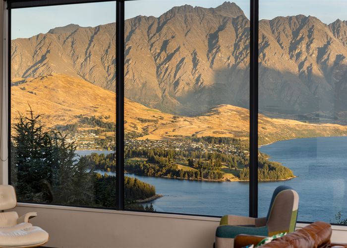  at 9 Vanda Place, Fernhill, Queenstown