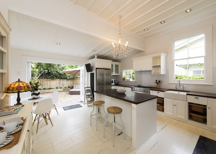  at 124 Balmoral Road, Mount Eden, Auckland