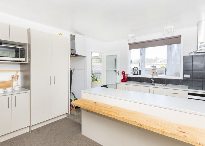  at 34 Huxley Road, Outer Kaiti, Gisborne