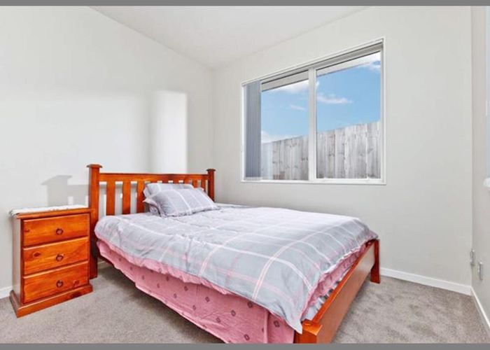 Free property data for 10 Kilear Close, Pinehill, Auckland homes.co.nz