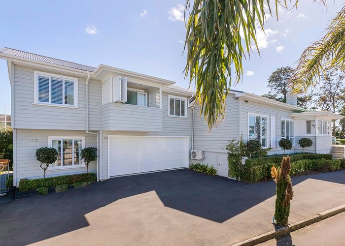  at 60 Marine Parade, Mellons Bay, Auckland