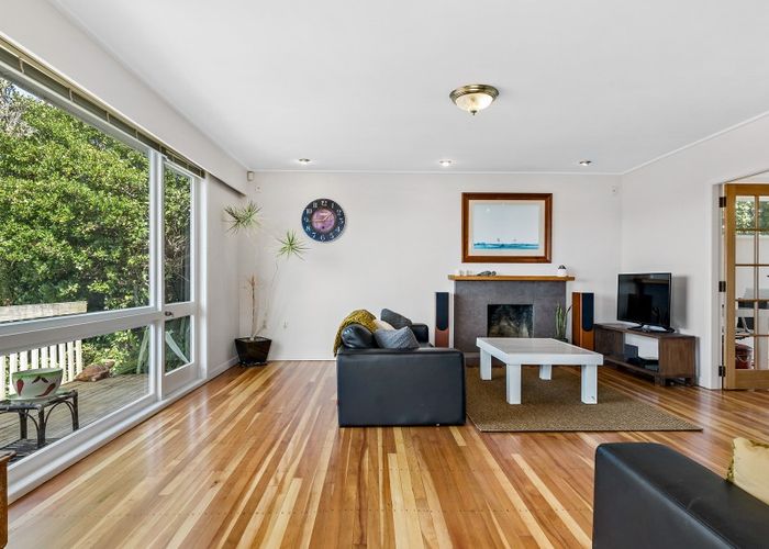  at 80 Pitt Street, Wadestown, Wellington