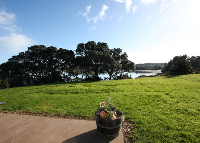  at 21 Esslin Road, Surfdale, Waiheke Island
