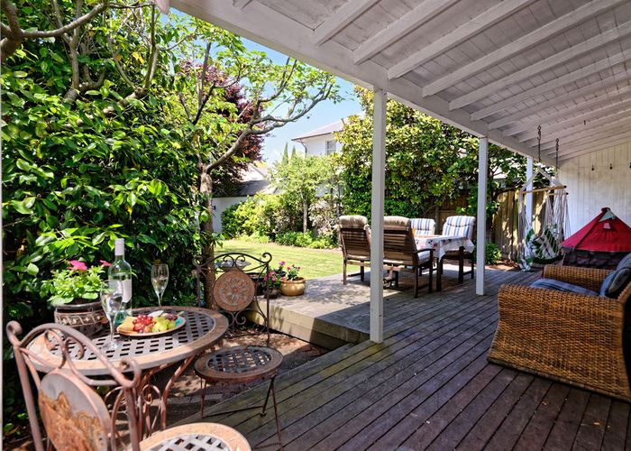  at 8 Wairarapa Terrace, Merivale, Christchurch