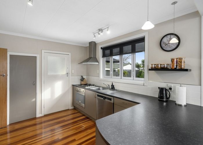  at 53 Holdsworth Avenue, Milson, Palmerston North