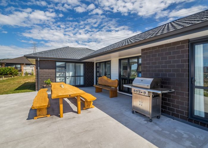 at 53 Percy Kinsman Crescent, Riverstone Terraces, Upper Hutt