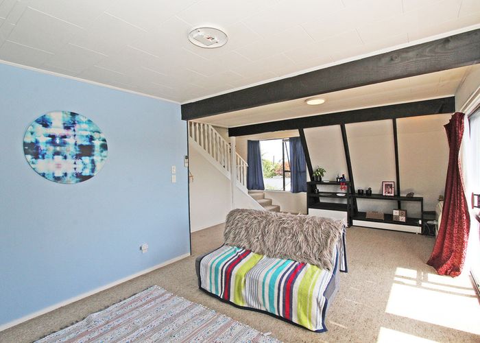  at 4 Ngahue Crescent, Carters Beach, Westport