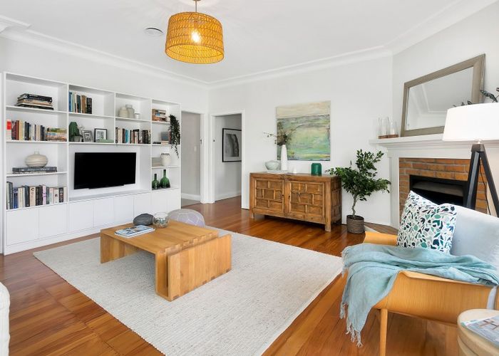  at 43B Walmer Road, Point Chevalier, Auckland