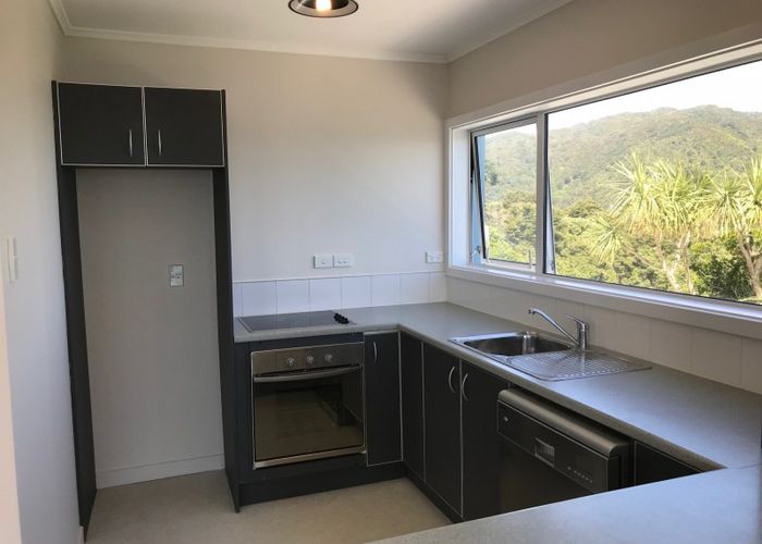  at E/8 NIKAU RD, Eastbourne, Lower Hutt