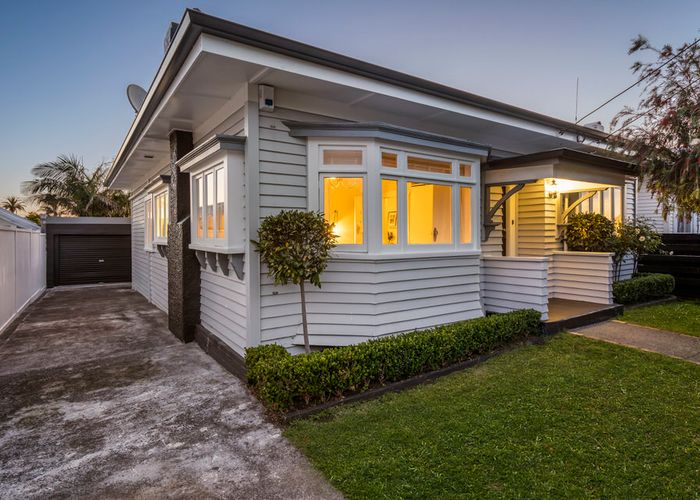  at 10 Lambeth Road, Mount Eden, Auckland