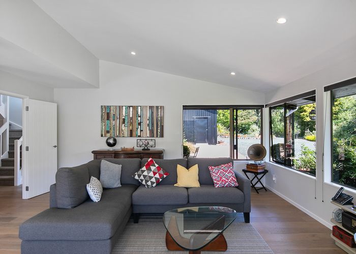  at 320 Ness Valley Road, Papakura