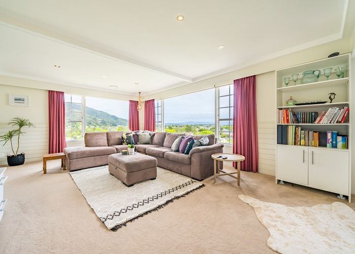  at 6 Summit Road, Fairfield, Lower Hutt