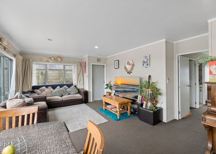  at 78/80 Waihora Crescent, Waitangirua, Porirua