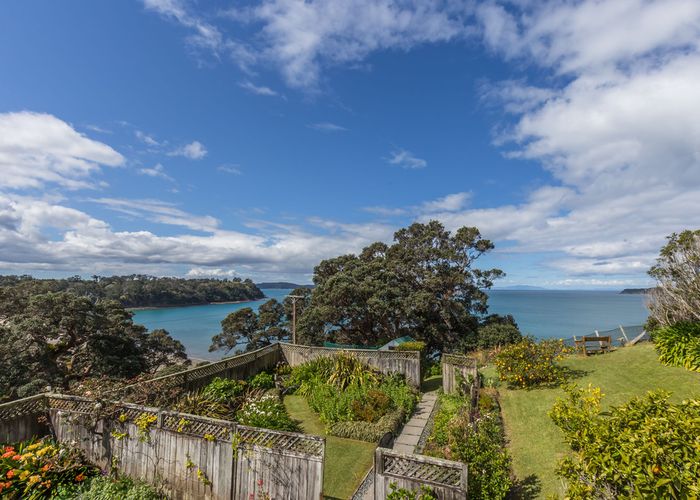  at 33 Jackson Crescent, Mahurangi East, Warkworth