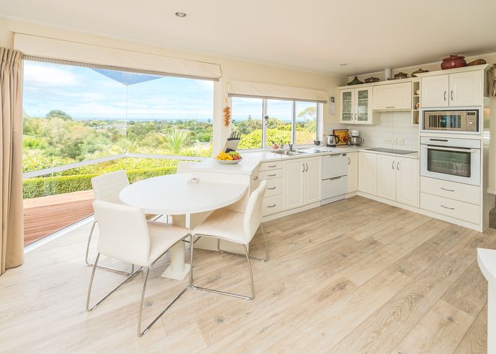  at 8 Kingston Way, Otamatea, Whanganui