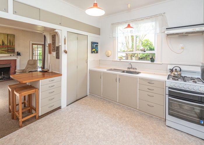  at 3 Mason Terrace, Gonville, Whanganui