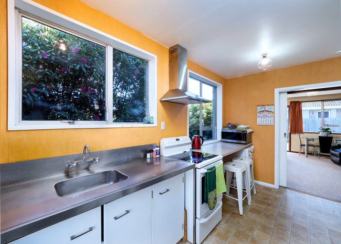  at 1/57 Laurence Street, Waltham, Christchurch