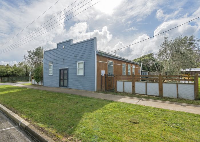  at 2 Kowhai Street, Tokomaru