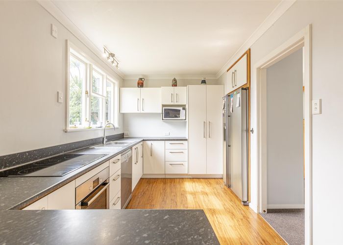  at 162 Aokautere Drive, Fitzherbert, Palmerston North