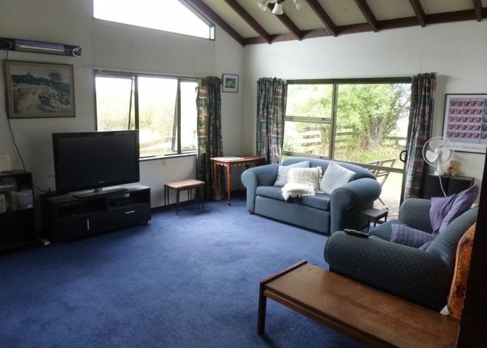  at 72 Hastings Street, Feilding