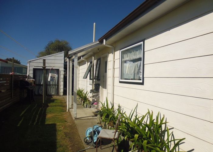  at 2/6 Kilkee Terrace, Flaxmere, Hastings