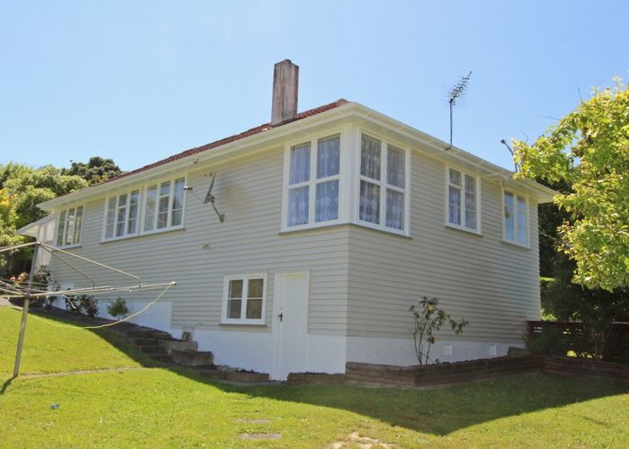  at 1 Gloucester Street, Cannons Creek, Porirua